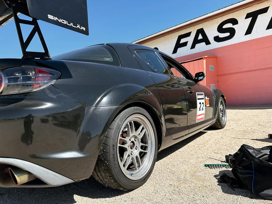 GRIDLIFE Willow Springs & C8 Z06 First Autocross on the Vitour P1