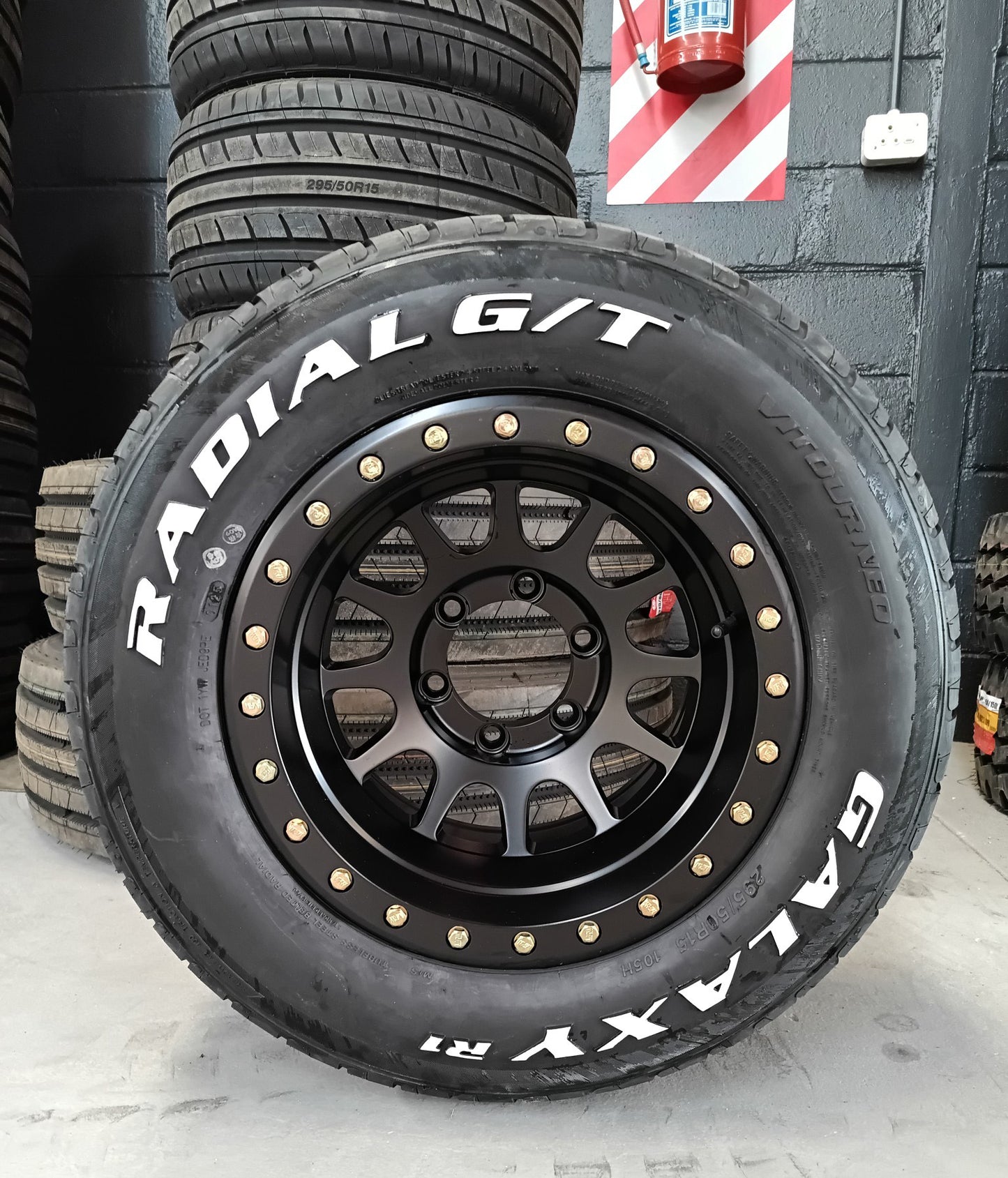 Vitour Galaxy R1 G/T